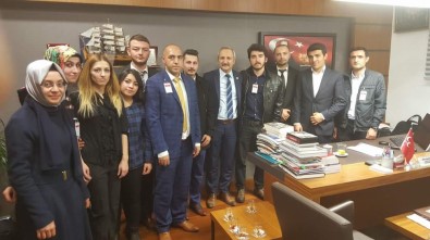 MHP'li Yurdakul'dan Tıbbi Sekreterler İçin Kanun Teklifi