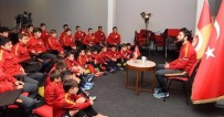 FLORYA - Selçuk İnan, Minik Futbolcularla Buluştu