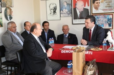 Başkan Özakcan'dan Demokrat Parti'ye Taziye Ziyareti