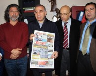 ENIS BERBEROĞLU - CHP'li Vekillerden Gazetenin Toplanmasına Tepki