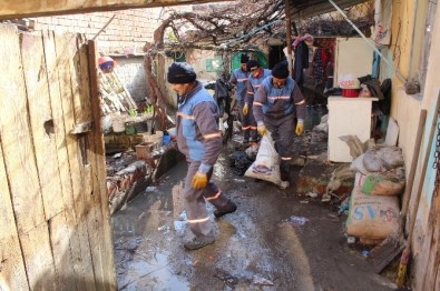 Pamukkale Belediyesi'nden  Çöp Ev Seferberliği