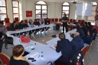 ÇALIŞMA SAATLERİ - Belediye Personeline İlk Yardım Eğitimi