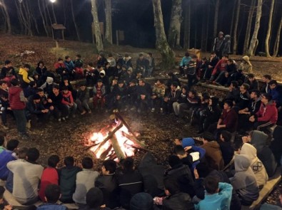 Bilgievi Öğrencileri Kamp Ateşini Yaktı