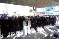 ALI GÜZELDAL - Halep'te Katledilen Siviller İçin Sakarya'da Gıyabi Cenaze Namazı Kılındı