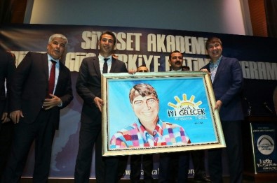 Menderes Türel, Siyaset Akademisinin Finalini Yaptı