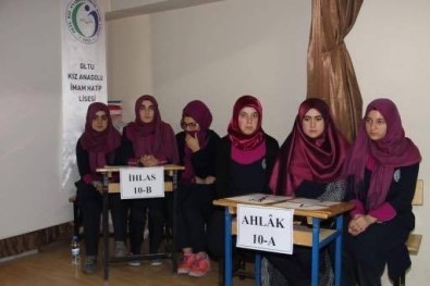 Oltu Kız Anadolu İmam Hatip Lisesi'nde Temel Dini Bilgiler Yarışması Düzenlendi