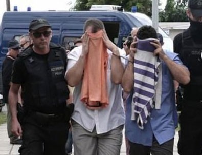 Yunanistan'daki darbeci hain: Korkuyorum