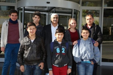 Fethiyeli Başarılı Öğrencilere Ödül Başkan Kocadon'dan