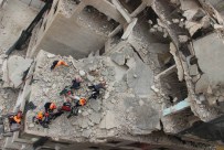 Göçük Altındaki İşçiyi Kurtarma Çalışması 6. Saatinde