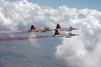 TÜRK YILDIZLARI - Türk Yıldızları 261 Şehit İçin Uçacak