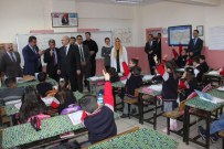 MEHMET YıLDıRıM - Bingöl'de Öğrencilere Süt Dağıtıldı