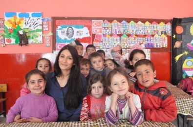 Hülya Öğretmenin Bitlis Kids'i Sosyal Medyada Fenomen Oldu