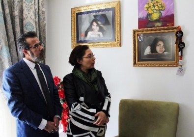 Özgecan'ın Ailesi Açıklaması 'Kızımız Rüyalarımızda Yaşıyor'