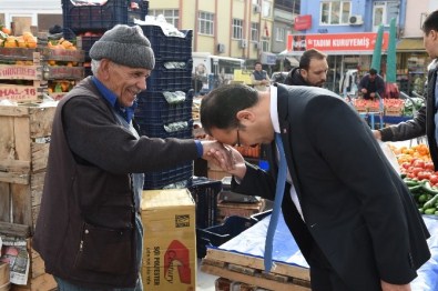 Uşak'ta Ulaşımda Yaşlılara Kolaylık