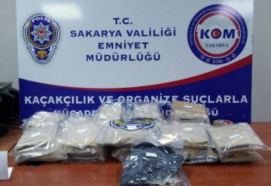 Valizden 16 Kilo Eroin Çıktı