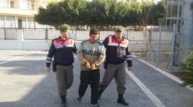 Yol Kontrolünde Hırsız, Sahil Caddesi'nde Esrar Yakalandı