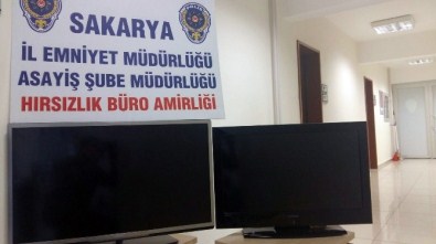 Led TV Hırsızları Kıskıvrak Yakalandı