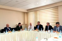 SERHAT VANÇELIK - Sağlık Yöneticileri Yemekte Buluştu