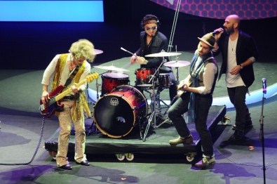 Sihirli Mikrofon Ödülleri Sahiplerini Buldu