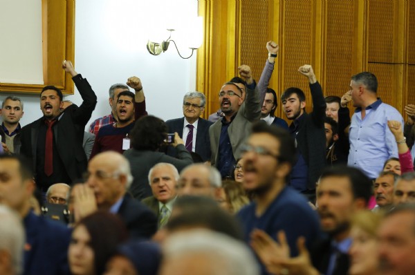 CHP'li milletvekillerin yerleri kurayla belirlendi