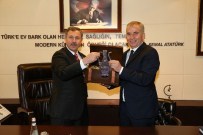 AK Partili Özdağ'dan Büyükşehir Belediyesi'ne Ziyaret