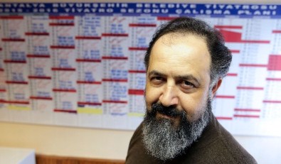 Antalya Şehir Tiyatrosu Türkiye'ye Örnek Olacak