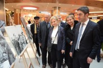 TANSEL ÇÖLAŞAN - AVM'de Atatürk Sergisi Açıldı