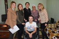 ENGELLİ GENÇ - Engelli Gence Tekerlekli Sandalye