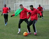 MUTLU TOPÇU - Gaziantepspor İle Akhisar Belediyespor 8. Randevuda