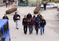 İki Farklı Olayda Yakalanan 6 Hırsız Adliyeye Sevk Edildi