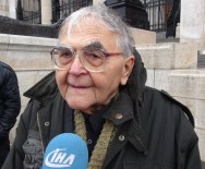 Macaristan'da Pedagoglardan Hükümet Karşıtı Protesto