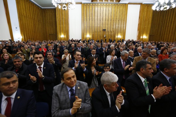 CHP'li milletvekillerin yerleri kurayla belirlendi