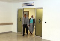 42 Yıllık Hayat Arkadaşına Böbreğini Bağışladı