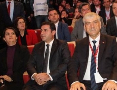 İkinci adayı susturdular yine genel başkan!