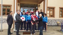 Başarılı Sporculara Yakışır Karşılama