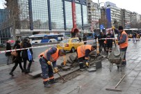 Büyükşehir'den Kış Mevsiminde De Kaldırım Onarımı