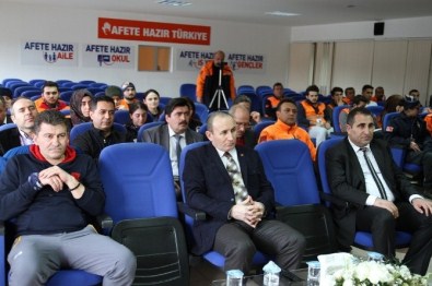 'Ekip Kur Hayat Kurtar' Projesi'nin Tanıtımı Yapıldı