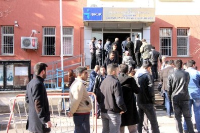 Gaziantep'te İşsizler Kuyruğu