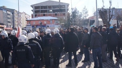 Kağızman'da Olaylı Basın Açıklaması