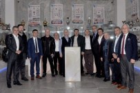 ŞAMPİYONLUK KUPASI - Muharrem Usta Ve Yönetim Kurulu Trabzonspor Müzesini Ziyaret Etti