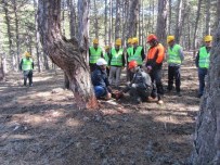 Orman Köylüsüne Ağaç Kesme Eğitimi