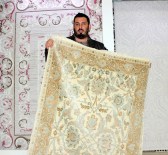 80 Bin Liralık El Dokuması Halılara Büyük İlgi