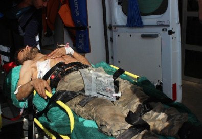 Rus Uçakları Azez'de Hastane Ve Okulu Vurdu Açıklaması 15 Ölü, 50 Yaralı