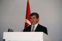 Türk İş Adamlarıyla Buluştu