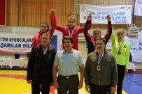 BAYHAN - Yalovalı Bayan Güreşçiler Madalyaları Silip Süpürdü