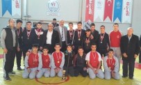 BILAL ASLAN - Yeşilyurt Belediyespor Güreş Takımı, İl Şampiyonası'nı Birinci Tamamladı