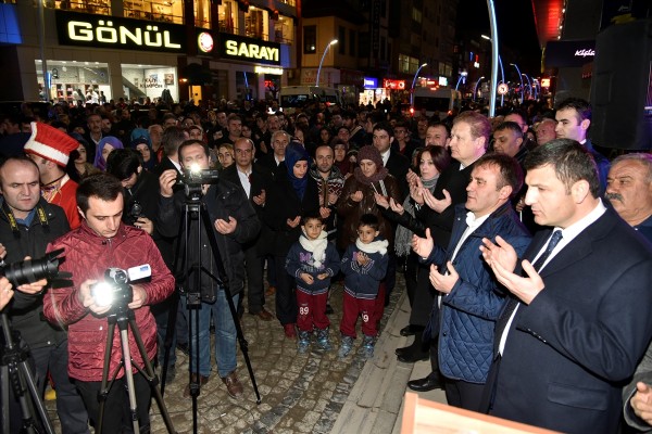 Gümüşhane'de kurtuluş ve şehitlere saygı yürüyüşü