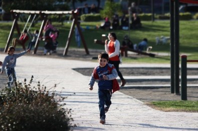 Adana'da Havalar Isınıyor