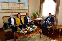 MUAMMER TÜRKER - Antalya Yörükleri Vali Türker'i Ziyaret Etti