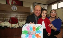 Başkan Özakcan, Minik Öğrencileri Ağırladı